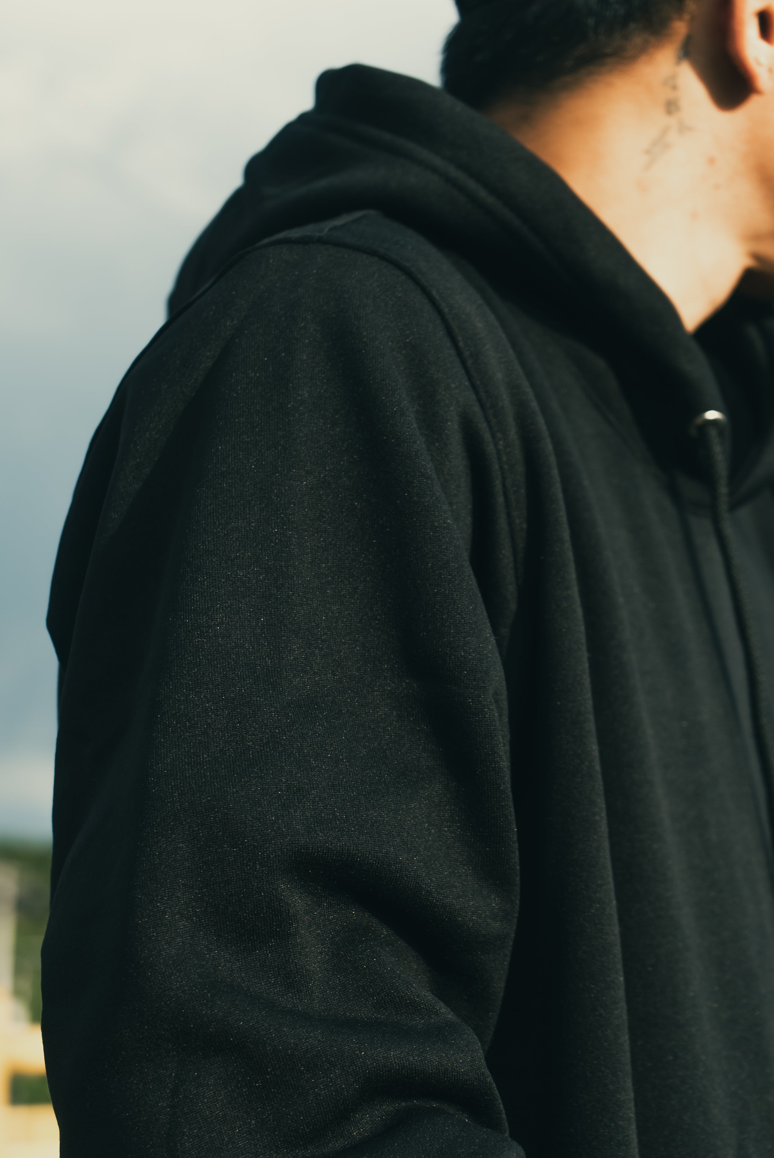 HOODIE BASSIC